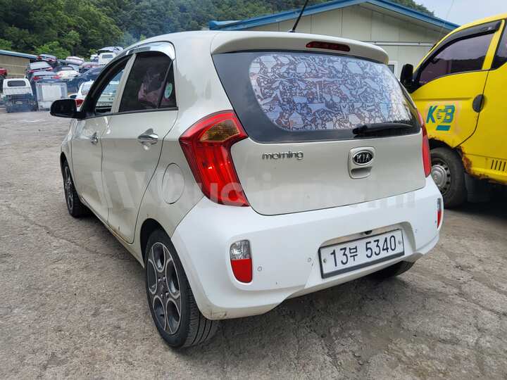 Kia Morning 2012 — 3