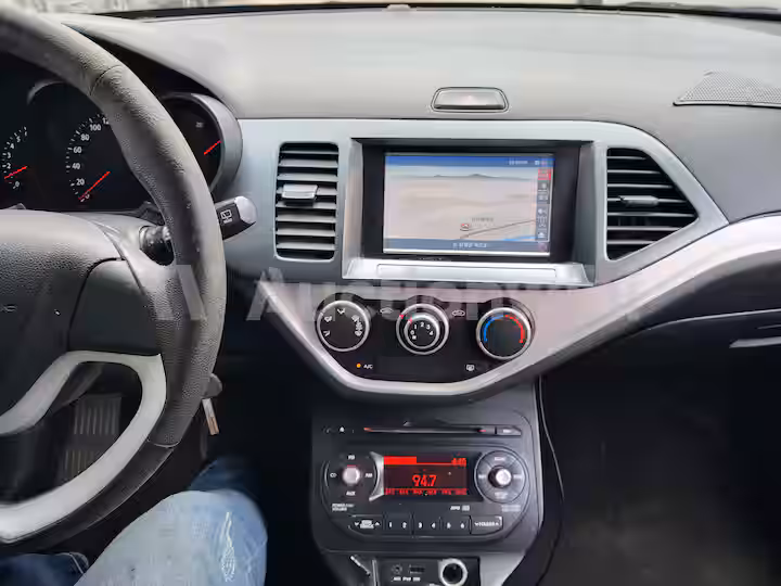 Kia Morning 2012 — 38