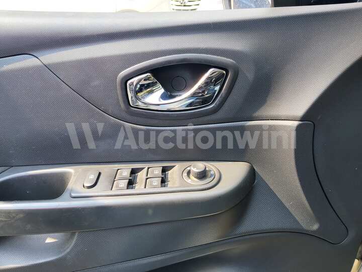 Renault QM3 2015 — 33