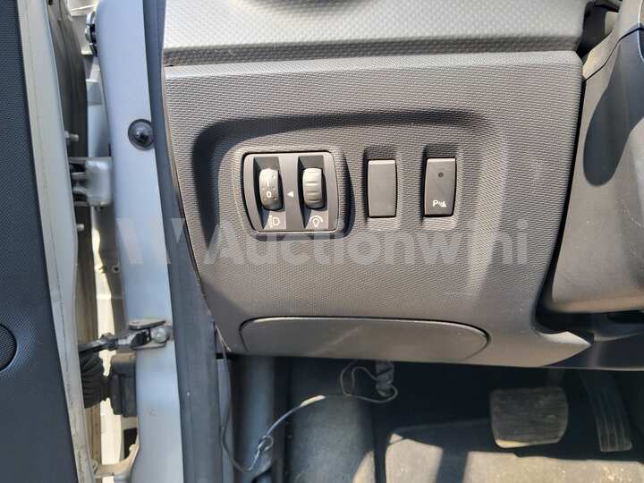 Renault QM3 2015 — 34