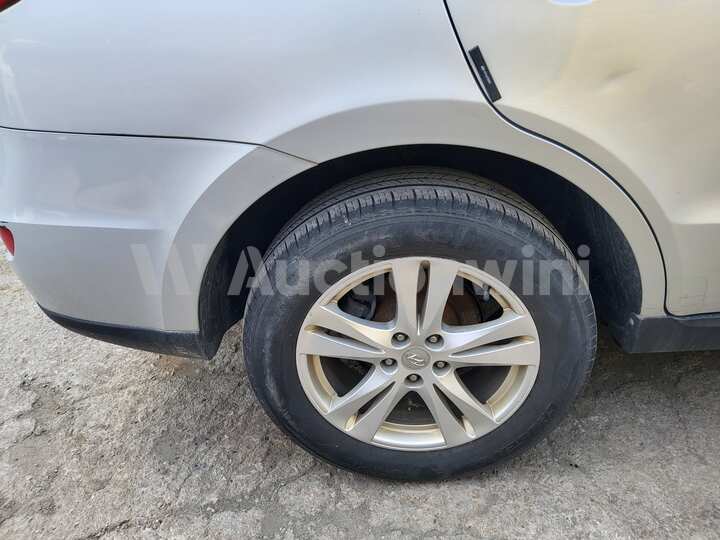 Hyundai SantaFe 2010 — 15