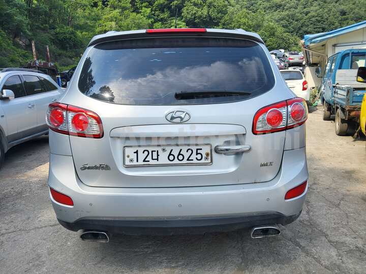 Hyundai SantaFe 2010 — 3