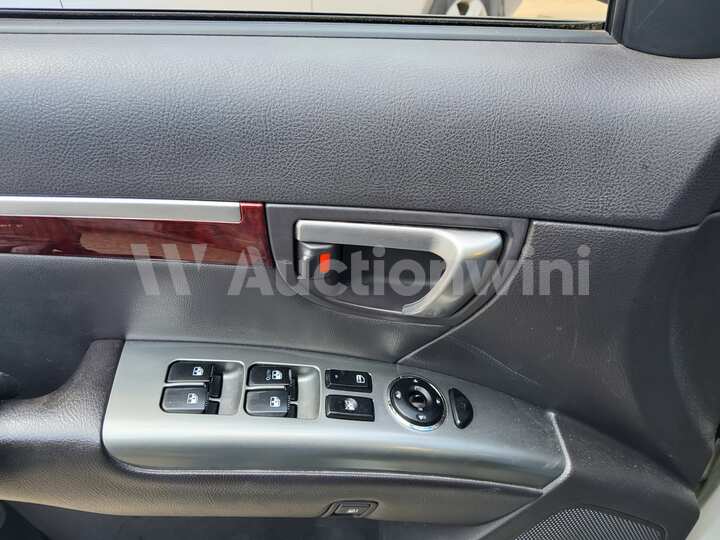 Hyundai SantaFe 2010 — 31