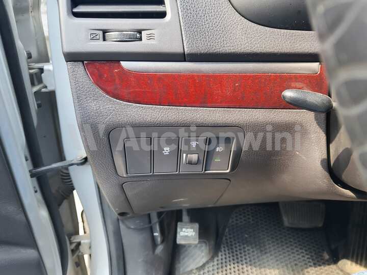 Hyundai SantaFe 2010 — 32