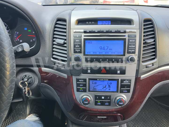 Hyundai SantaFe 2010 — 37