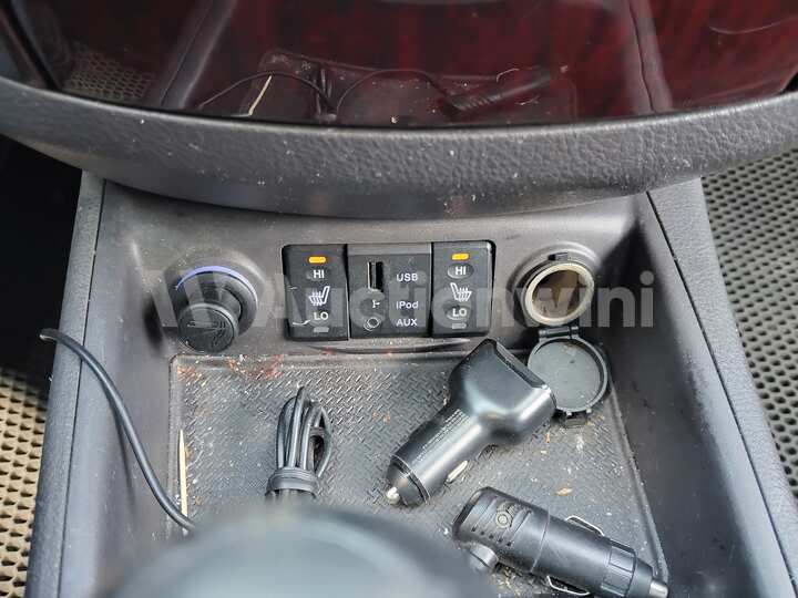 Hyundai SantaFe 2010 — 38