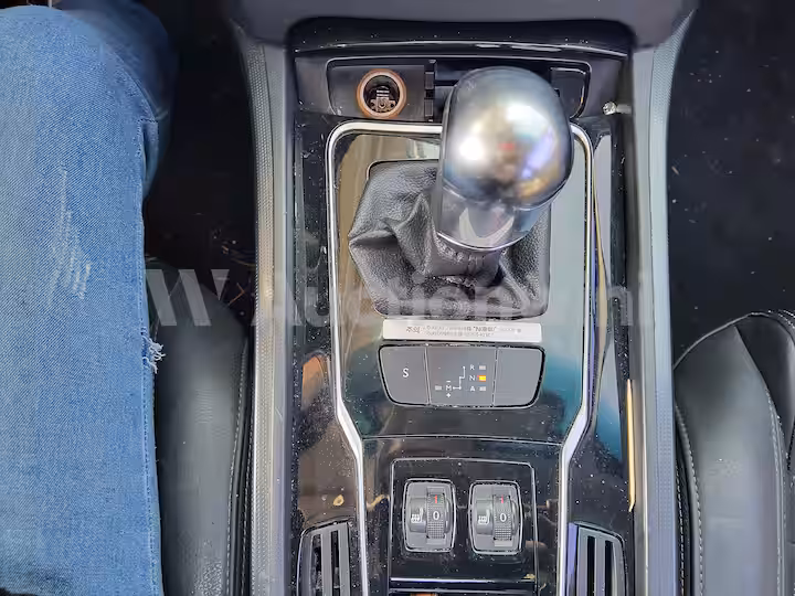 Peugeot 508 2015 — 43