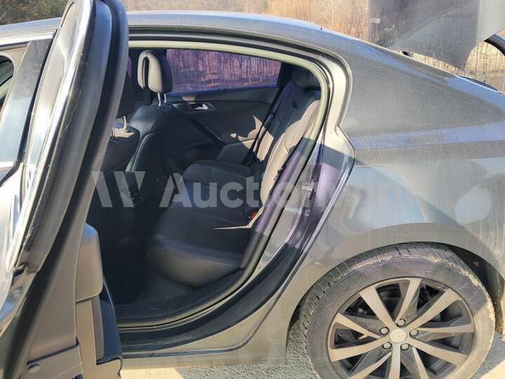 Peugeot 508 2015 — 53