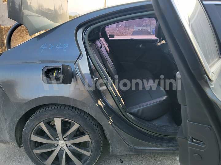 Peugeot 508 2015 — 61