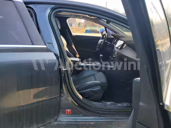 Peugeot 508 2015 — 63
