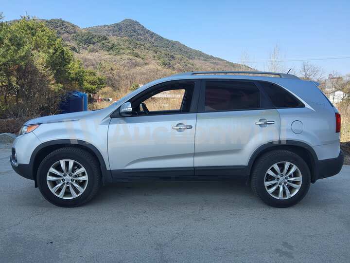 Kia Sorento 2010 — 2