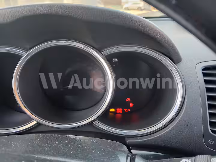 Kia Sorento 2010 — 37