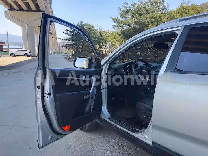 Kia Sorento 2010 — 47