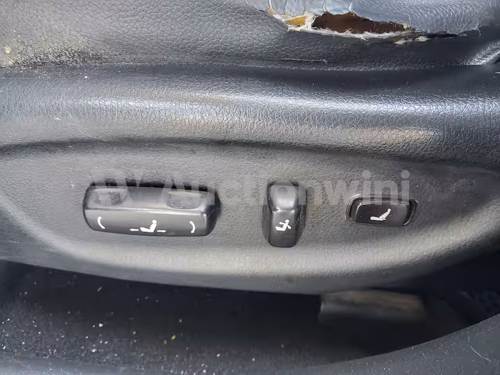 Kia Sorento 2010 — 49