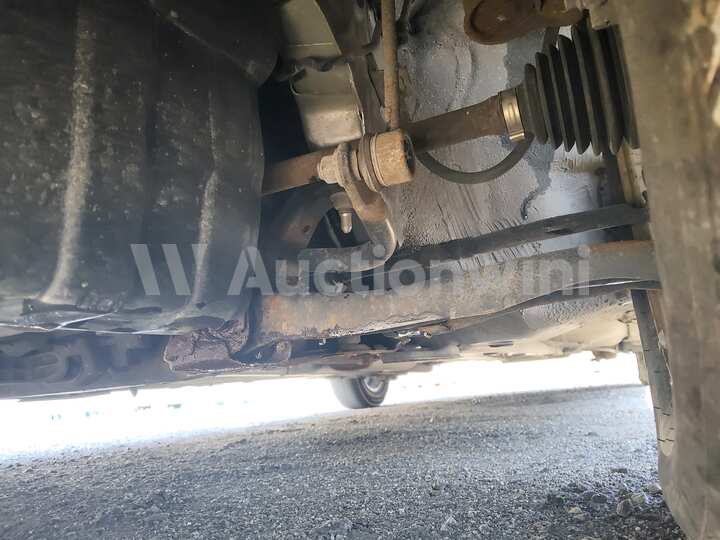 Hyundai Avante 2013 — 32