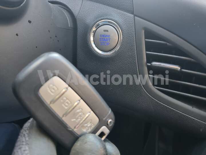 Hyundai Avante 2013 — 39