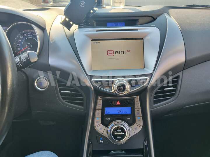 Hyundai Avante 2013 — 40