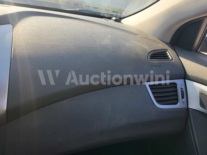 Hyundai Avante 2013 — 43