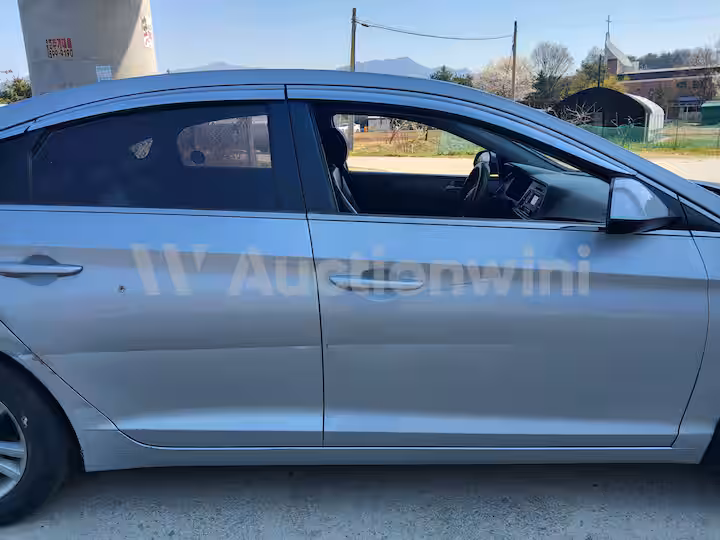 Hyundai Sonata 2017 — 19