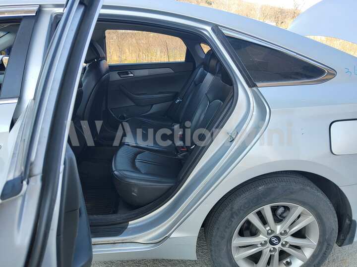 Hyundai Sonata 2017 — 47