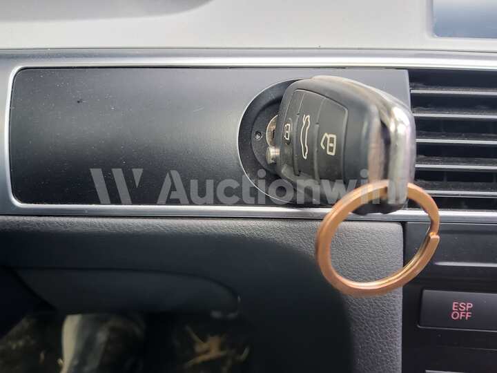 Audi A6 2011 — 40