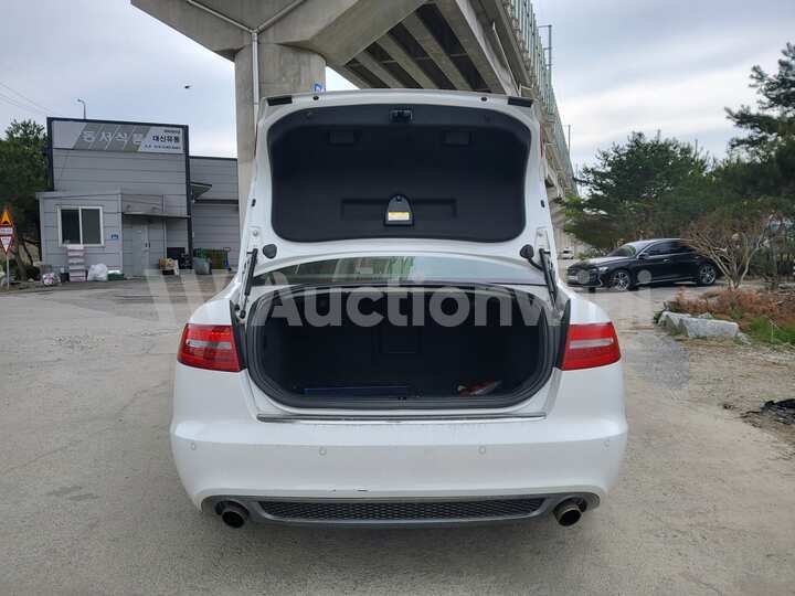 Audi A6 2011 — 53