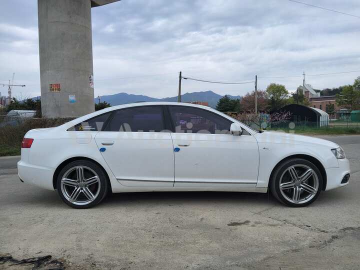 Audi A6 2011 — 7