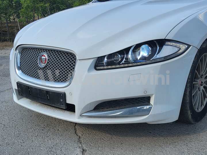 Jaguar XF 2014 — 12