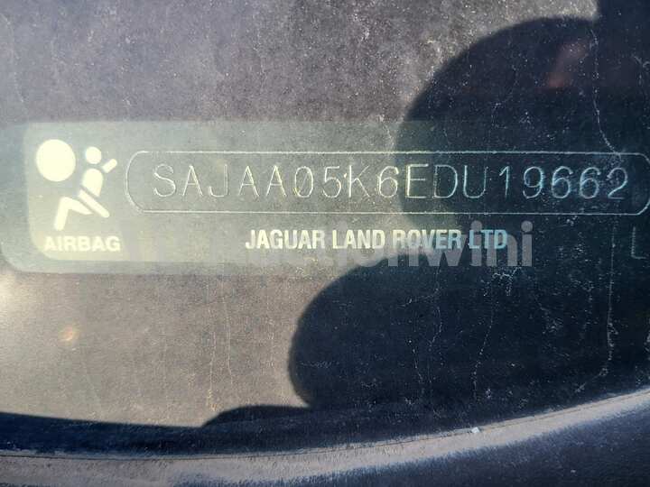 Jaguar XF 2014 — 32