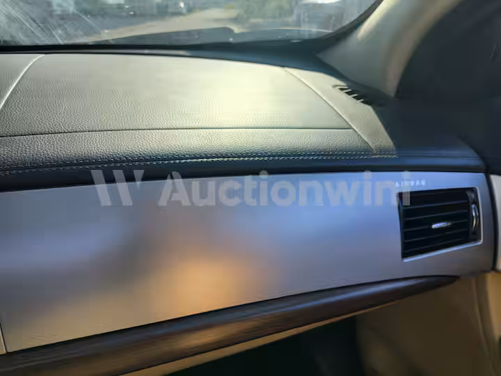 Jaguar XF 2014 — 43