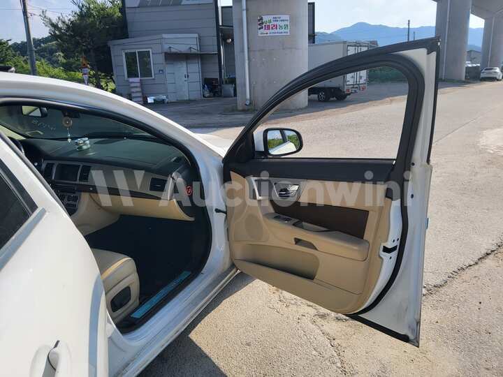 Jaguar XF 2014 — 61