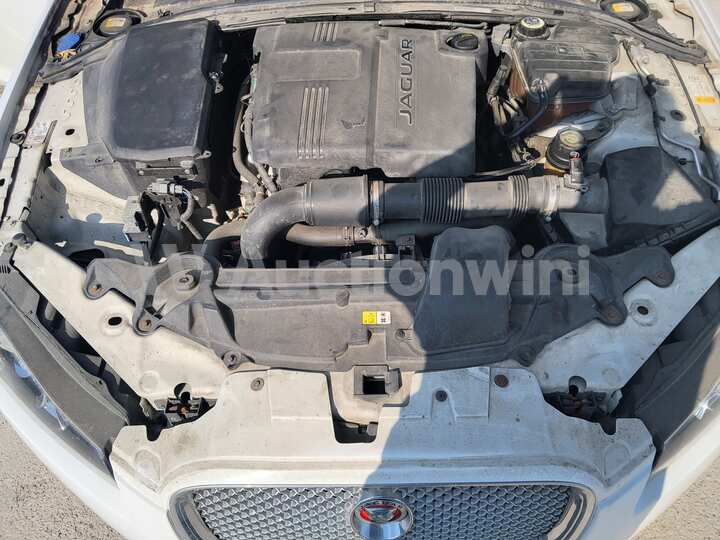 Jaguar XF 2014 — 63