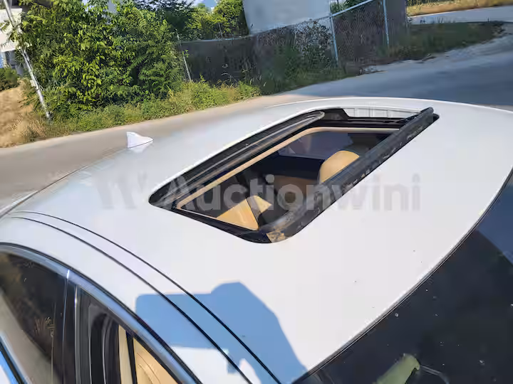 Jaguar XF 2014 — 10