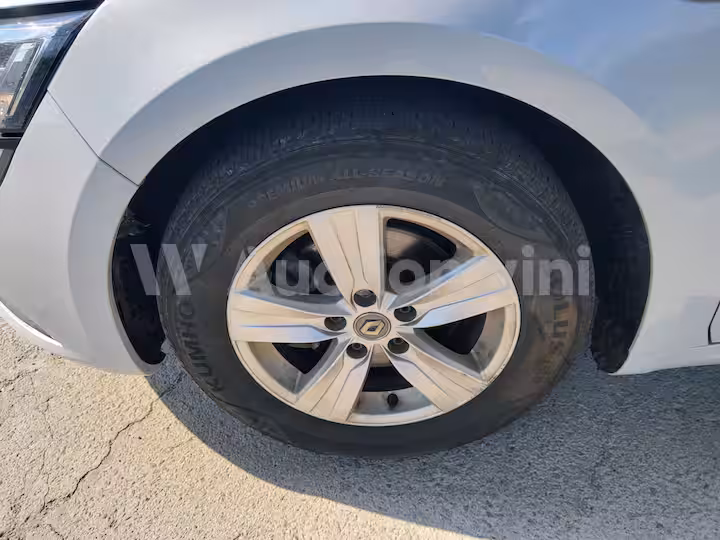 Renault SM6 2016 — 12