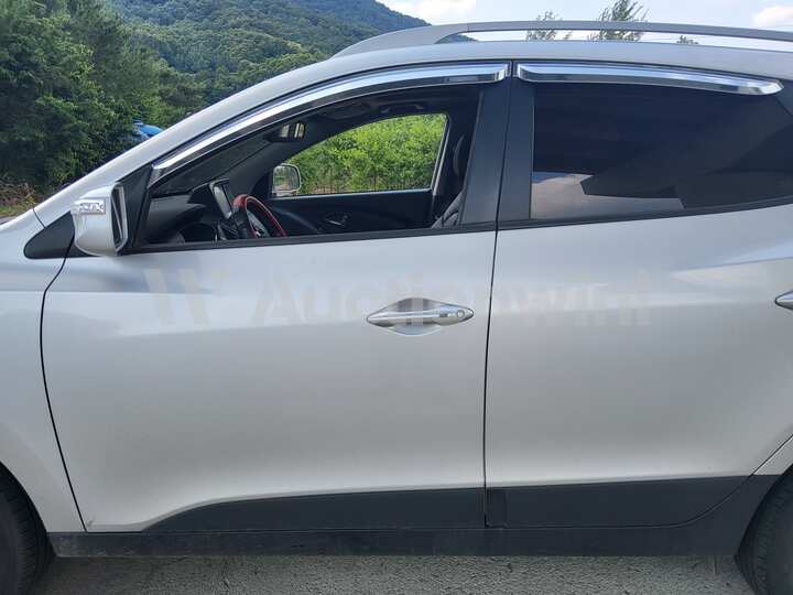 Hyundai Tucson 2013 — 14