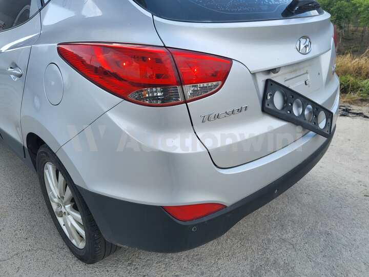 Hyundai Tucson 2013 — 16