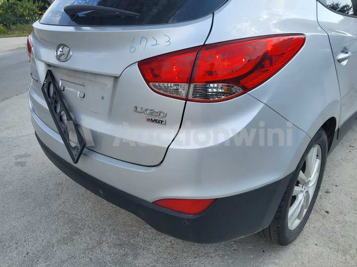 Hyundai Tucson 2013 — 17