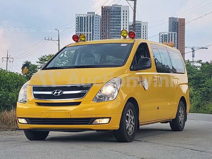 Hyundai Starex 2011 — 1