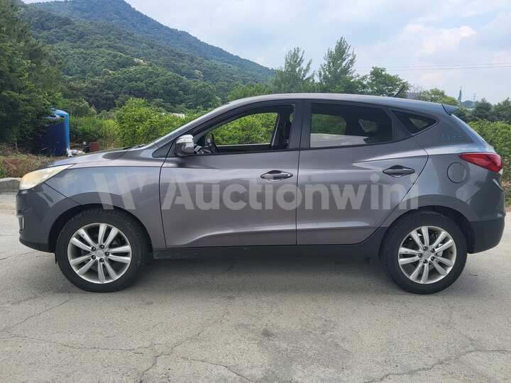 Hyundai Tucson 2011 — 2