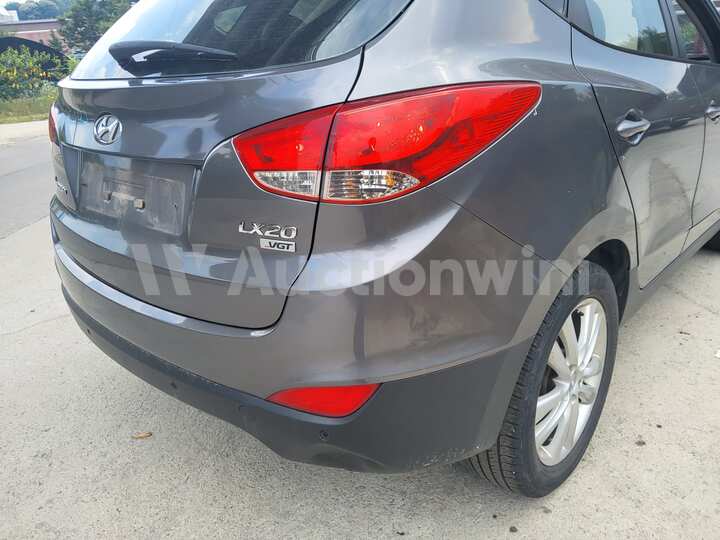 Hyundai Tucson 2011 — 17