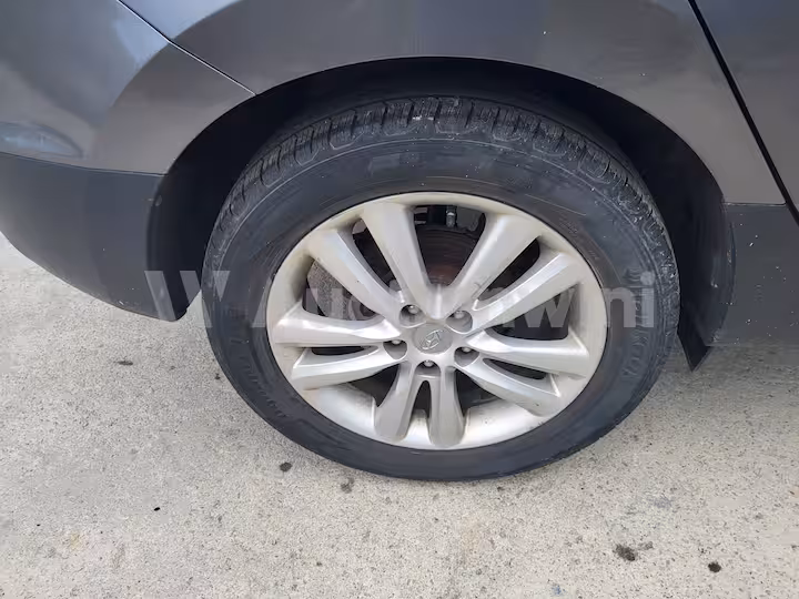 Hyundai Tucson 2011 — 18