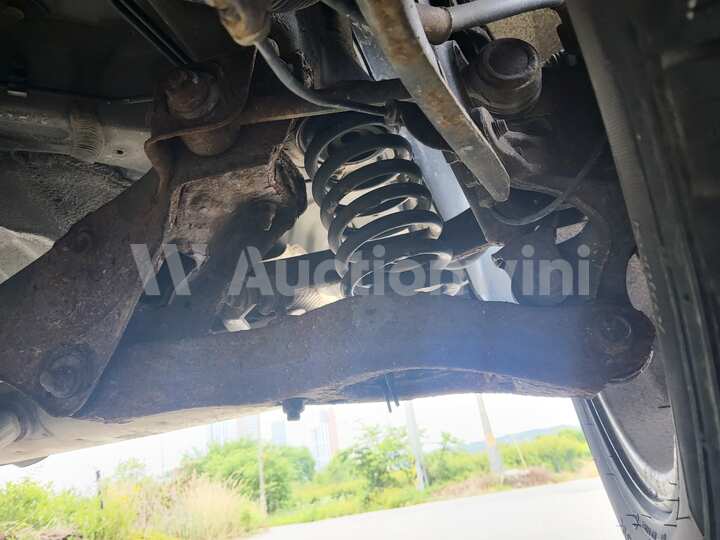 Hyundai Tucson 2011 — 28