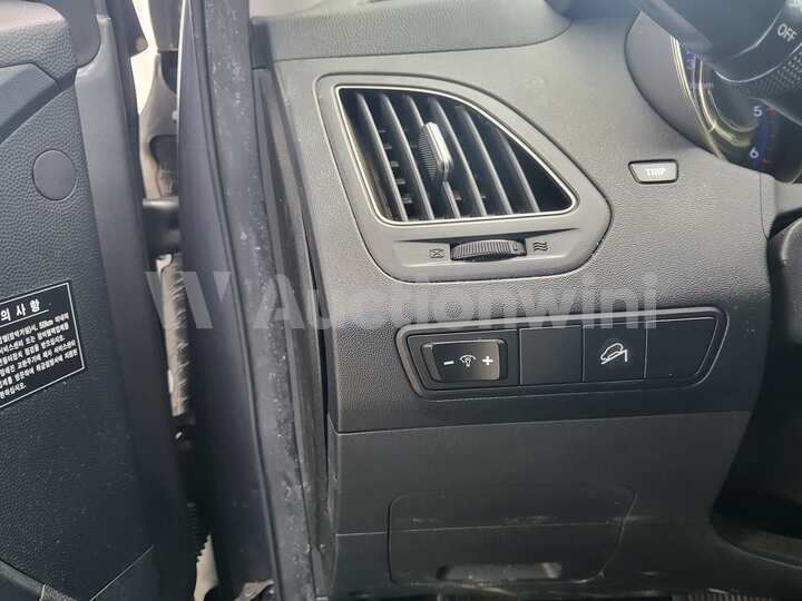 Hyundai Tucson 2011 — 35