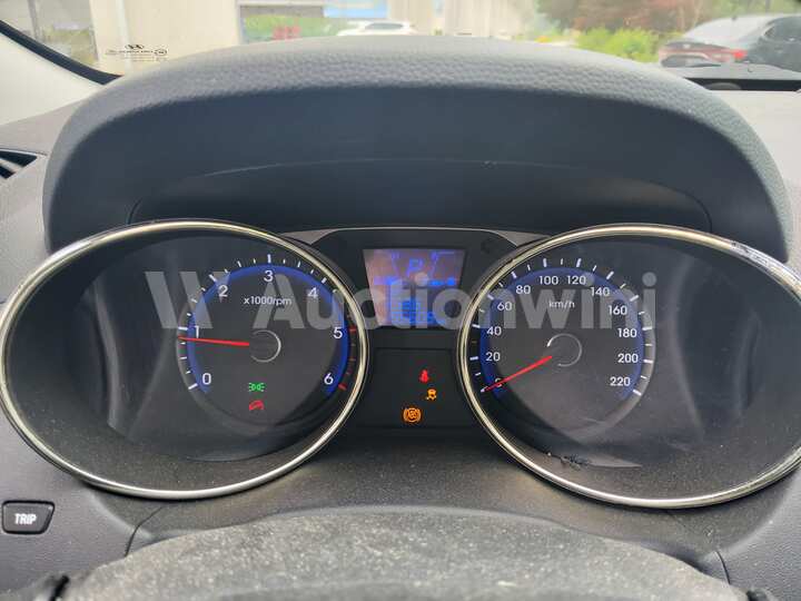 Hyundai Tucson 2011 — 36
