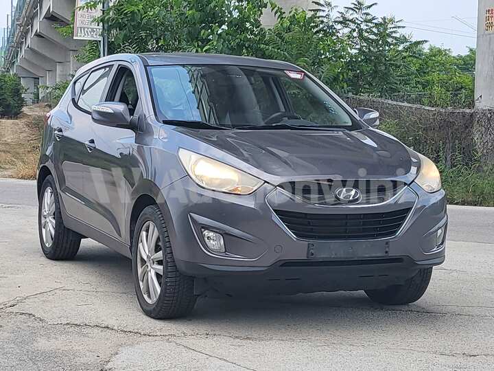 Hyundai Tucson 2011 — 7