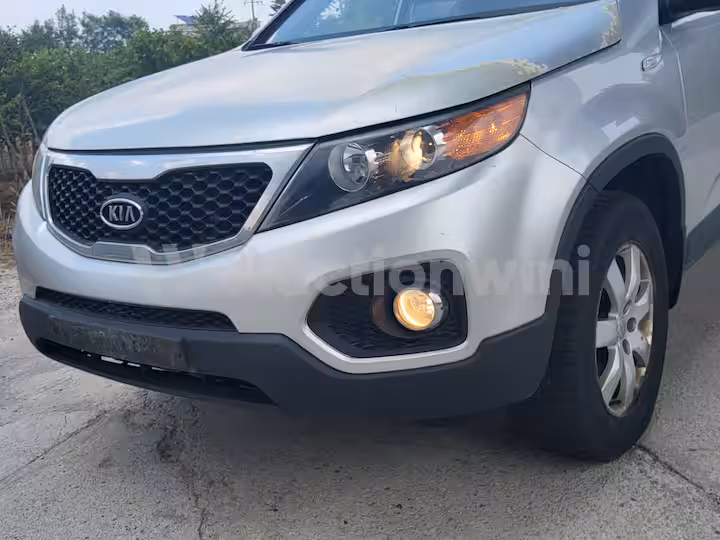 Kia Sorento 2011 — 11