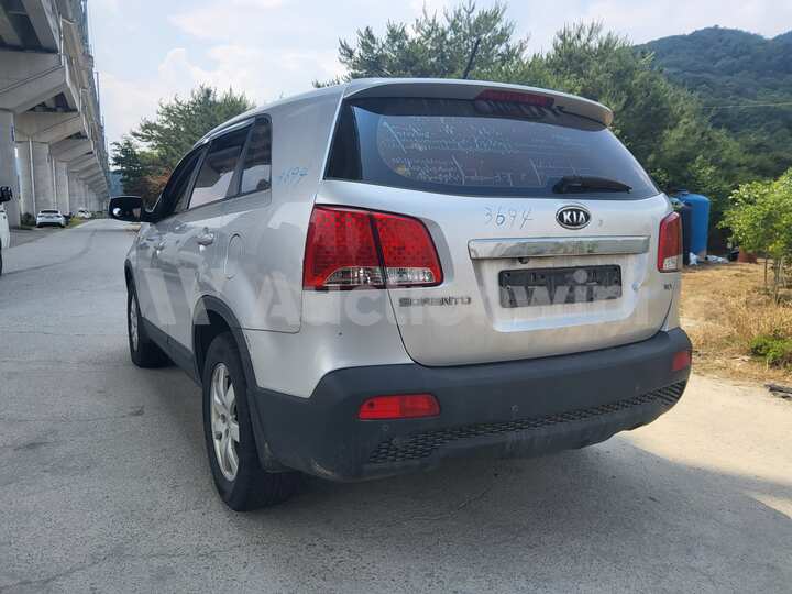 Kia Sorento 2011 — 3
