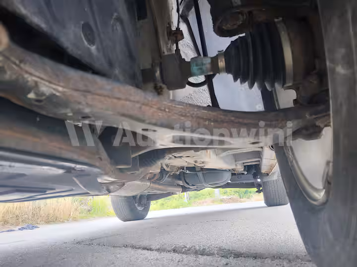 Kia Sorento 2011 — 32