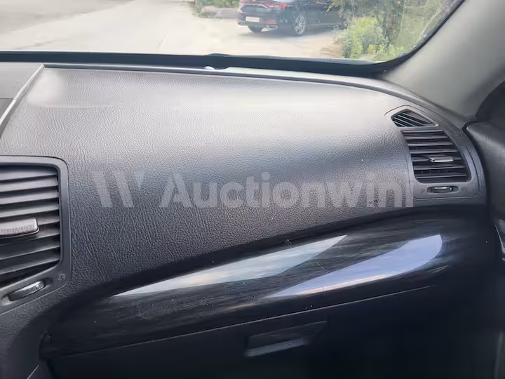 Kia Sorento 2011 — 44