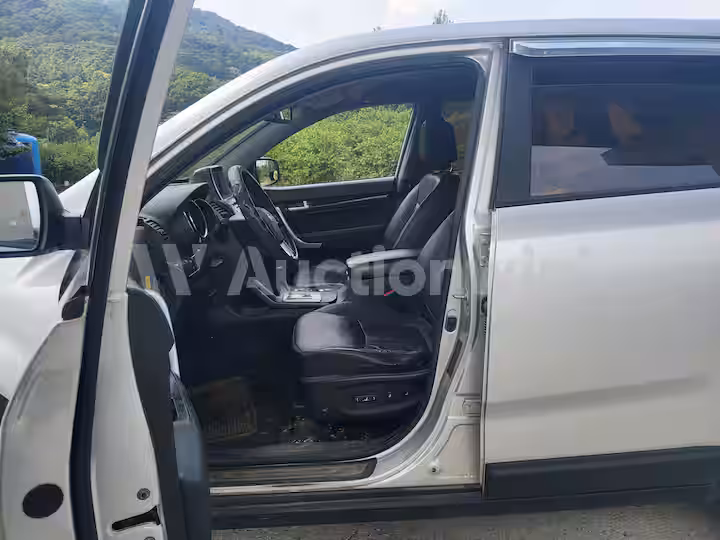 Kia Sorento 2011 — 48